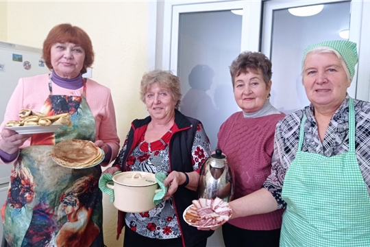 Щедрый стол свой накрывай
