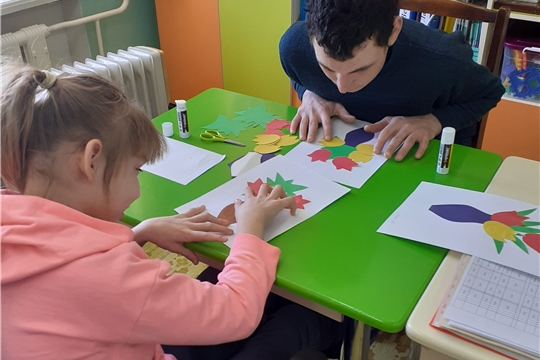 Ваза с тюльпанами