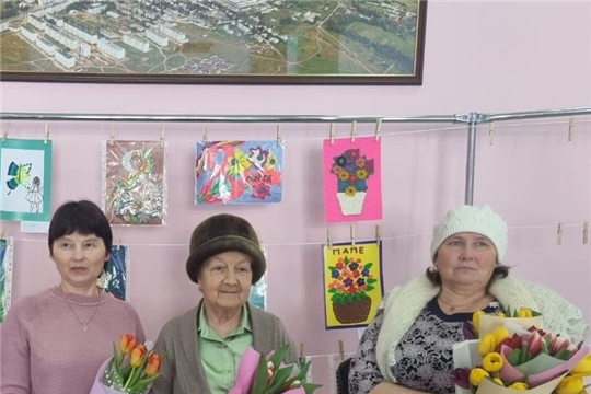 С праздником, 8 марта! В Козловке поздравили жён и матерей участников СВО