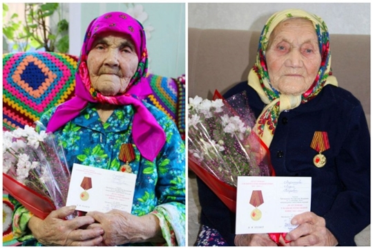 Труженицам тыла - юбилейные медали и благодарность за подвиг
