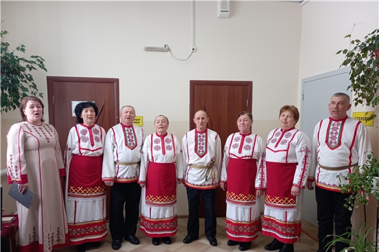 Светлый праздник — Женский день