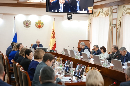 По поручению Главы Чувашии Олега Николаева более 41 тысячи человек получат единовременные выплаты к 80-летию Победы