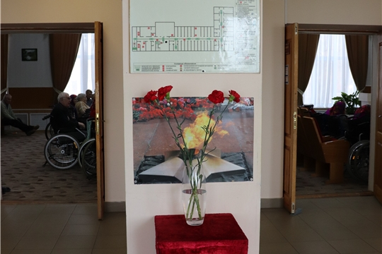 Поздравление тружениц тыла