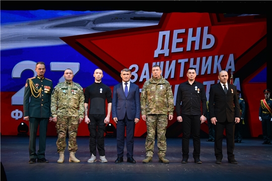 Олег Николаев поздравил с Днём защитника Отечества