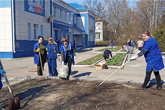 Апрель - пора субботников!
