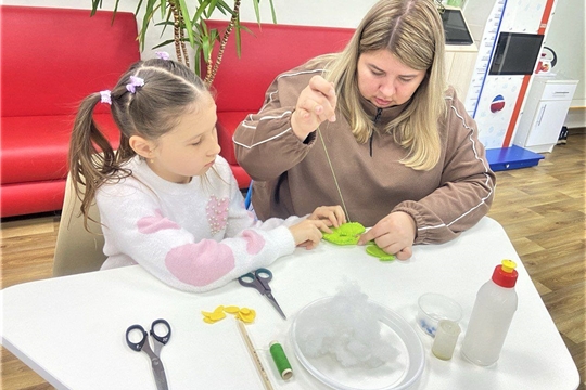 Творчество сблизило детей и родителей