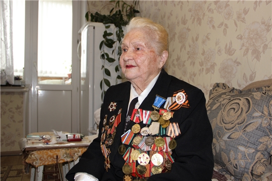 99-летний участник войны Агриппина Янович не сидит без дела