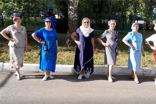 Дефиле «Французская  косынка»